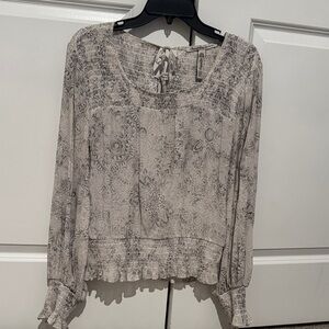 Elegant Gray Patterned Women's Top